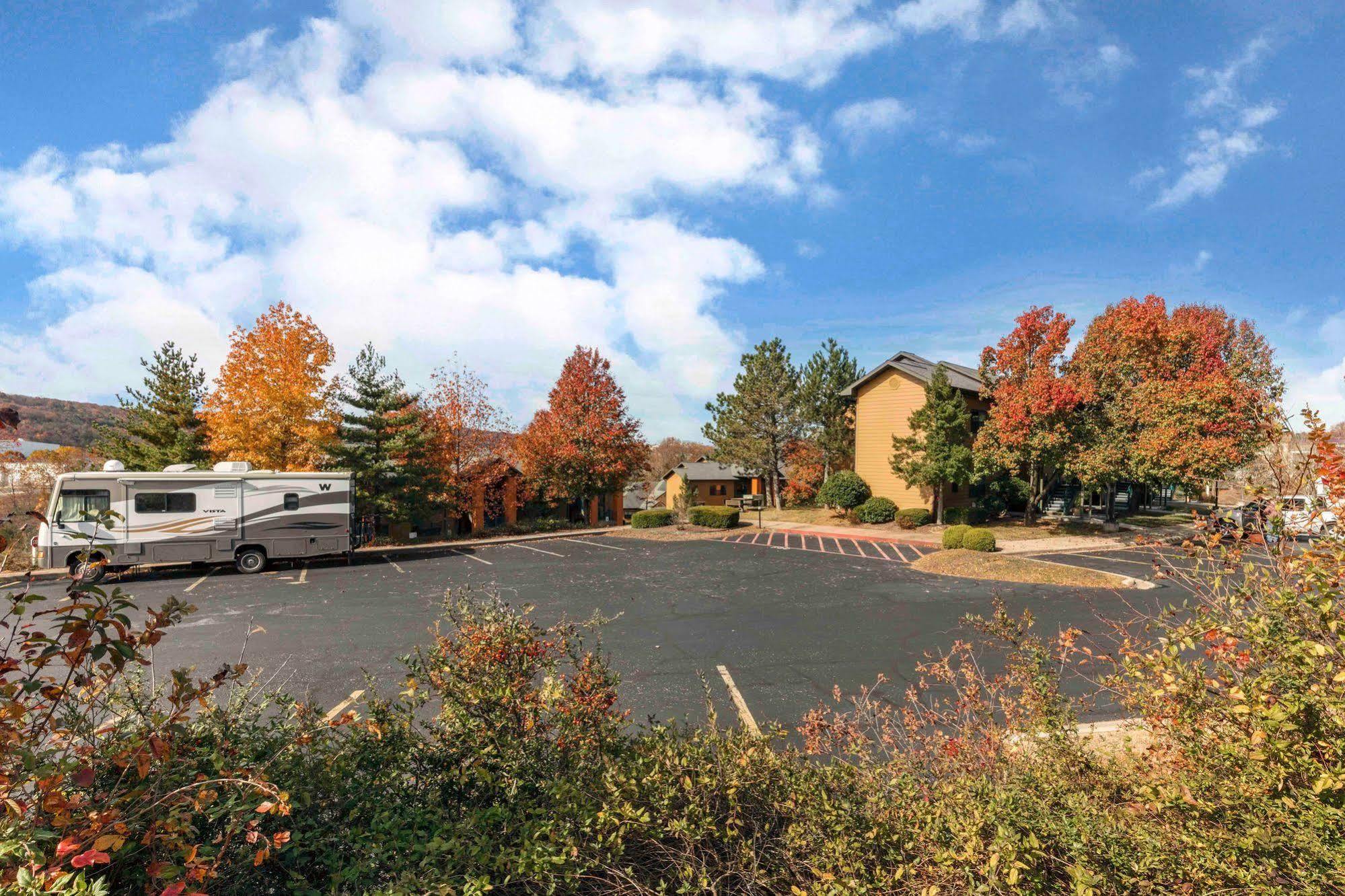 Bluegreen Vacations The Falls Village, An Ascend Resort Branson Exterior photo